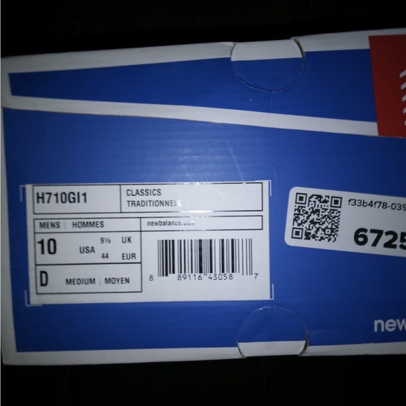 New Balance Beige and Blue Sneakers main image 4